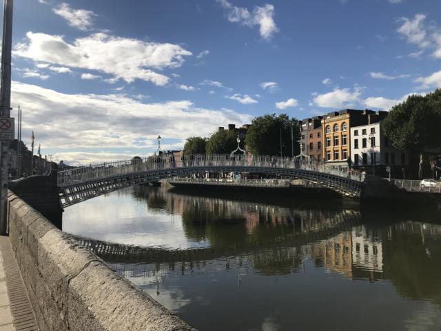 Die Ha'penny Briedge in Dublin - ein Must-see